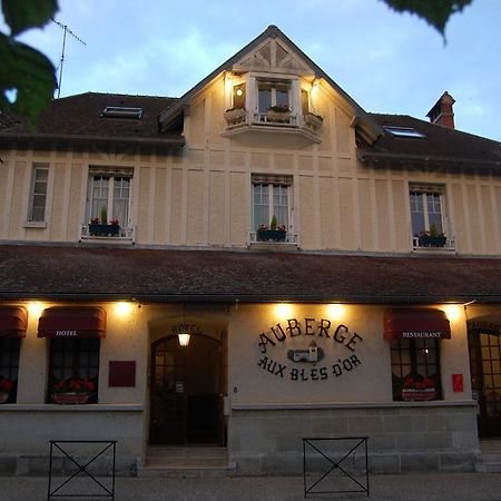 Hotel Aux Bles D'Or Pierrefonds Exterior foto